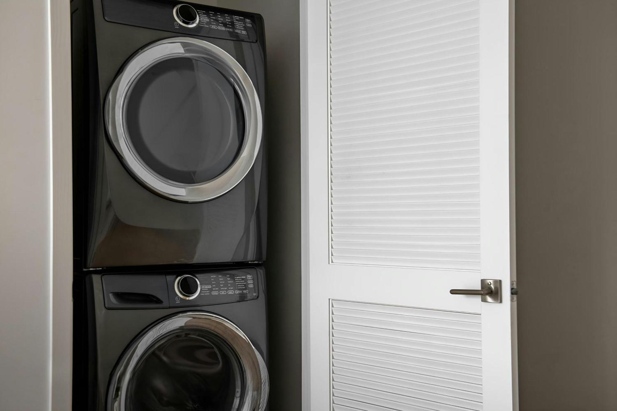 مينيابولس، مينيسوتا Sonder By Marriott Bonvoy North Loop Green Apartments North Loop المظهر الخارجي الصورة